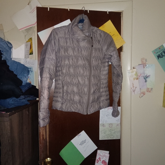 ATHLETA downalicious down quilted jacket XS - Picture 3 of 10